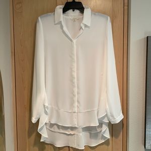 Creamy white flowy tunic top with double ruffled hem